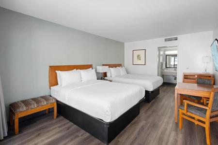 Vagabond Inn Glendale - 17