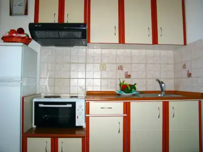 Spiros Studios - 14