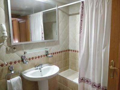 Hostal Los Gavilanes 2 - 59