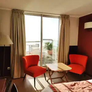 La Petite Rade Hôtel - 46