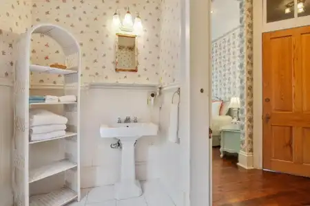 Maison Perrier Bed & Breakfast - 25
