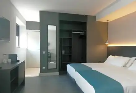 HG City Suites Barcelona - 21