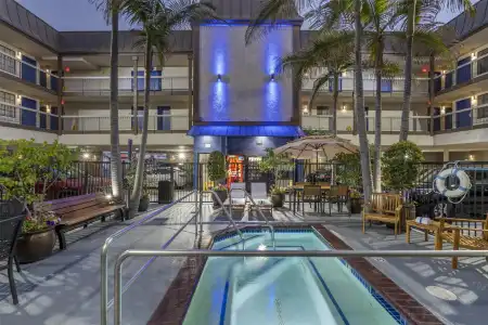 Best Western Airport Plaza – LAX Airport LA Stadium - 20