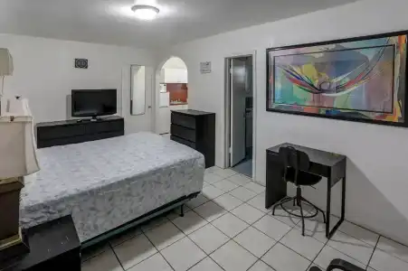 Green Seas Motel - 78
