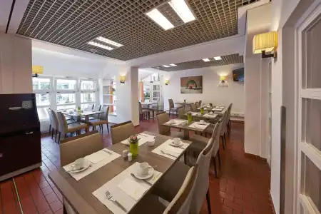 Four Points Flex by Sheraton Kiel - 18