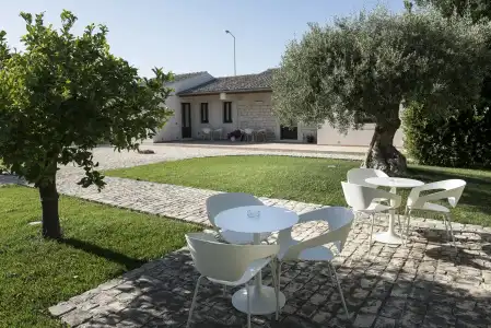 Pietre Nere Resort - 19