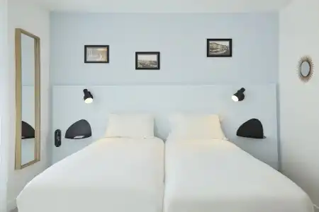 Hôtel Amista Marseille (ancien Hôtel Saint-Louis Vieux Port) - 102