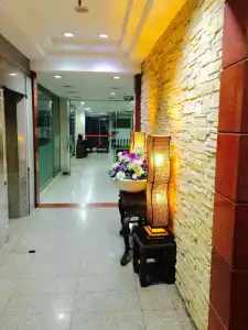 Mall Suites - 1