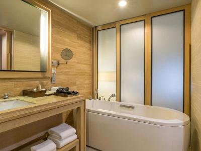Dusit Thani Krabi Beach Resort - 8