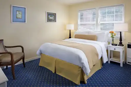 Colonial Terrace Inn by the Sea - 26
