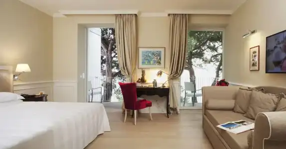 Riviera & Maximilians - 50