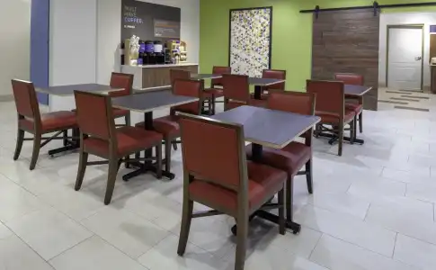 Holiday Inn Express Myrtle Beach-Broadway at the Beach by IHG - 17