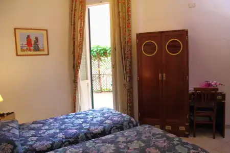 Albergo Italia - 1