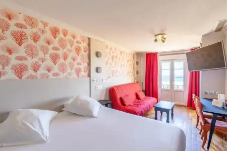 Kyriad Saint Malo centre Plage - 132