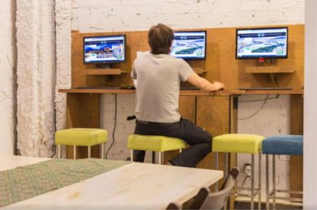 Feel Hostels Soho Malaga - 18