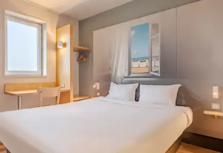B&B Calais Centre Saint-Pierre - 6