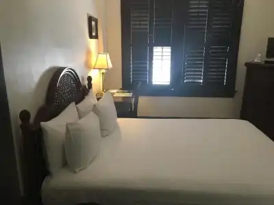Park Plaza - 42