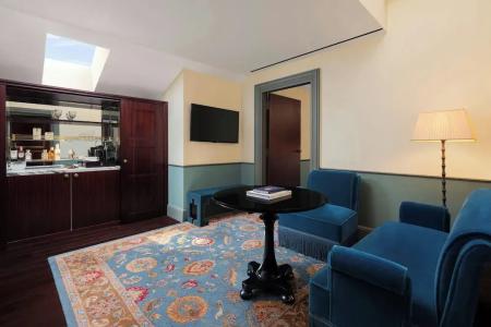 Maxwell Reserve Singapore, Autograph Collection - 66