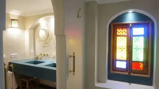 Riad Samsli - 107
