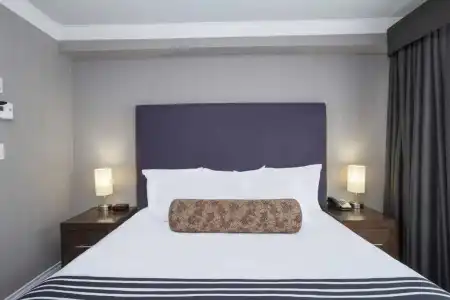 Sandman & Suites Calgary South - 34