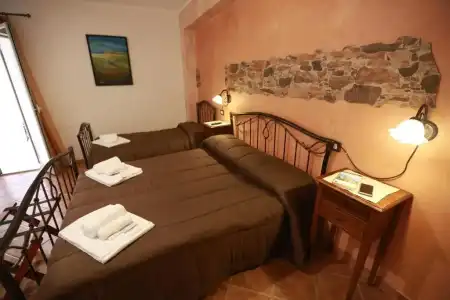 Sikania Suite - 37