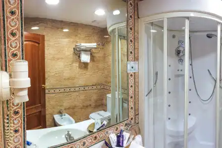 Reino de - 8