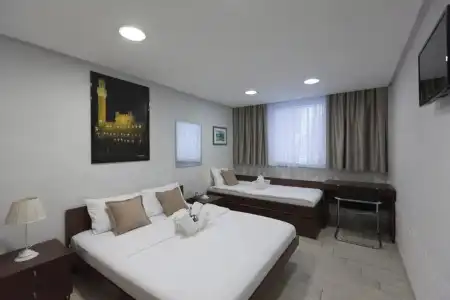7 Hills Suites - 21