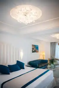 Eden Roc - 44