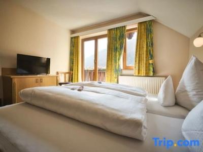 die Arlbergerin - Adults Friendly - 216