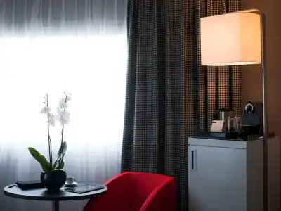 Mercure Paris CDG Airport - 81