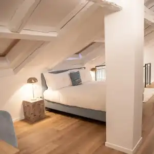 Vis a Vis Apartments - 20