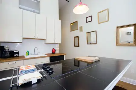 The Box House - 27