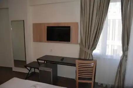 Piyes Otel - 73