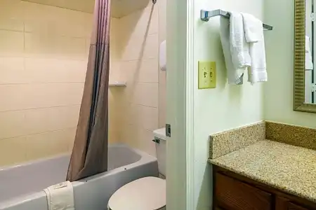 Studio 6 Extended Stay - Greensboro, NC - 29