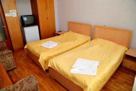 Gostevoi korpus 3 v pansionate " Zolotye peski". Selo Bosteri. Issyk- Kul'. Kyrgyzstan. - 4