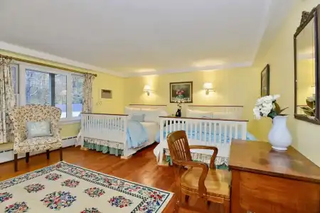 Wilburton Inn - 154