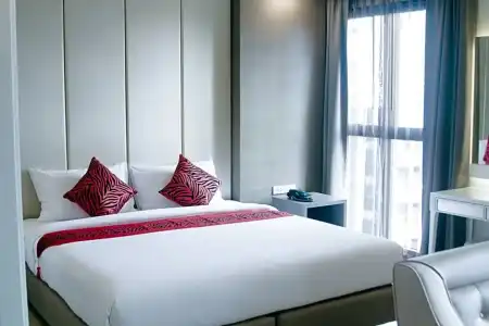 Hope Land Sukhumvit 8 - 79