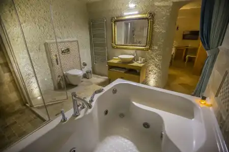 Azure Cave Suites - 31