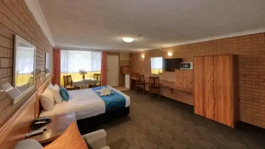 James Street Motor Inn - 88