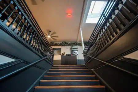 Howzit Hostels Hawaii - 8