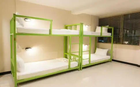 Chang Chang Hostel - 4