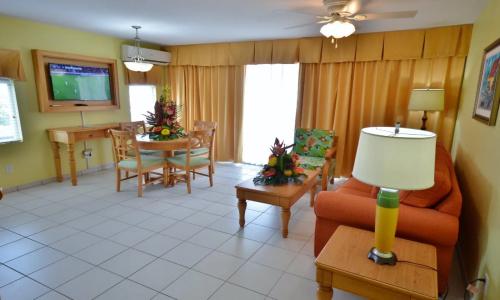 The Atrium Beach Resort and Spa, an Ascend Collection Resort - 14