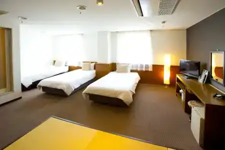 Garden Palace & Kansai Airport Spa - 28