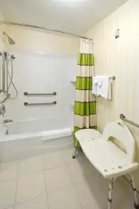 Fairfield Inn & Suites by Marriott Tallahassee Central - 30
