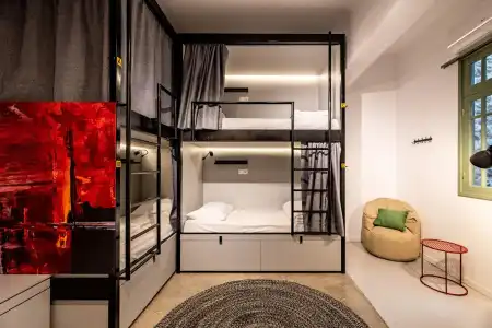 Athens Hub Hostel - 2