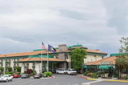 Rogue Regency Inn Medford Airport - 36
