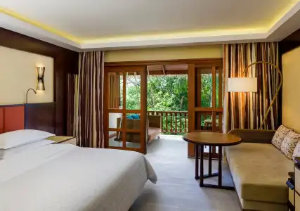 Sheraton Maldives Full Moon Resort & Spa - 5