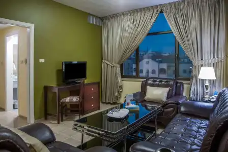 Days Inn by Wyndham Suites Amman - 3