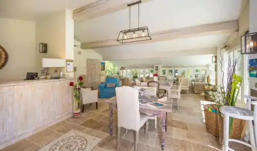 La Bastide Des Salins - 19