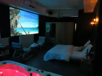 Diane Luxury - 16